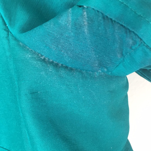 BANANA REPUBLIC | 100% Silk Blouse - Picture 6 of 10